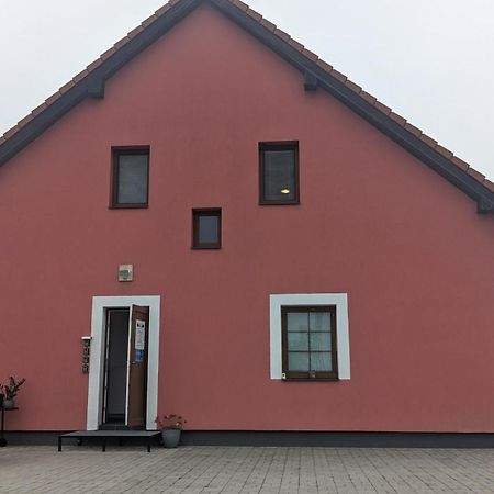Penzion Janousek Motorsport Cesky Krumlov Přísečná 外观 照片